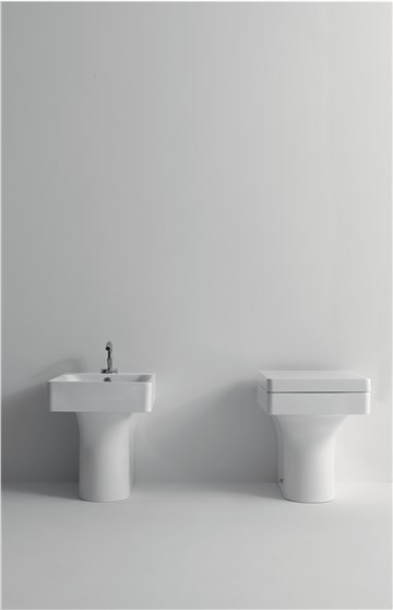 Vaso unico “PROLUNGATO” cod 3518, Bidet Monoforo cod 3521