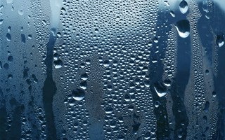 Umidità in bagno: consigli utili per ridurre la condensa