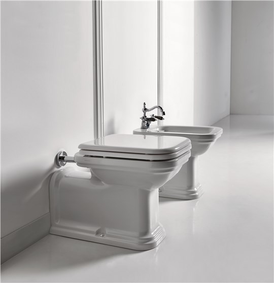 Vaso unico “PROLUNGATO” cod 4116, Bidet “PROLUNGATO” cod 4120, lavabo 150 cod 3